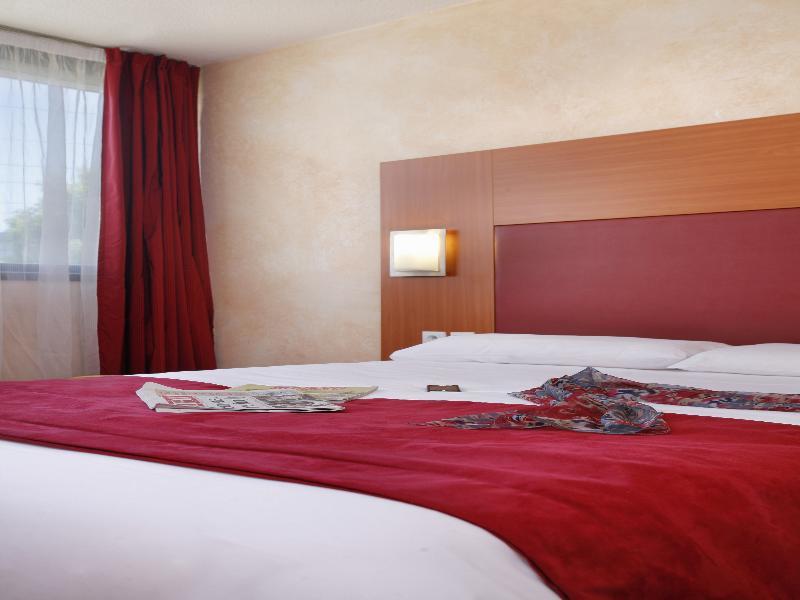 อินเตอร์-โฮเต็ล ตูลุส ซุด เลอ เซกซ์ตันต์ Hotel ลาแบจ ภายนอก รูปภาพ