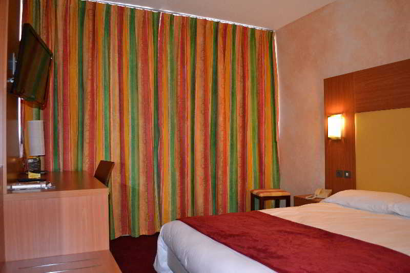 อินเตอร์-โฮเต็ล ตูลุส ซุด เลอ เซกซ์ตันต์ Hotel ลาแบจ ภายนอก รูปภาพ